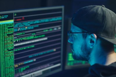 Wie Black Hat Hacker Passwörter knacken: Ethical Hacking Guide 2026